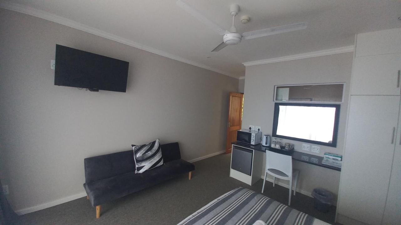 Phoenix Lodge And Waterside Accommodation Knysna Exterior foto