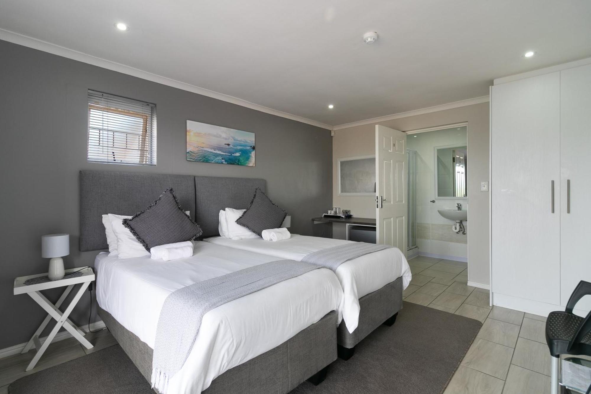 Phoenix Lodge And Waterside Accommodation Knysna Exterior foto